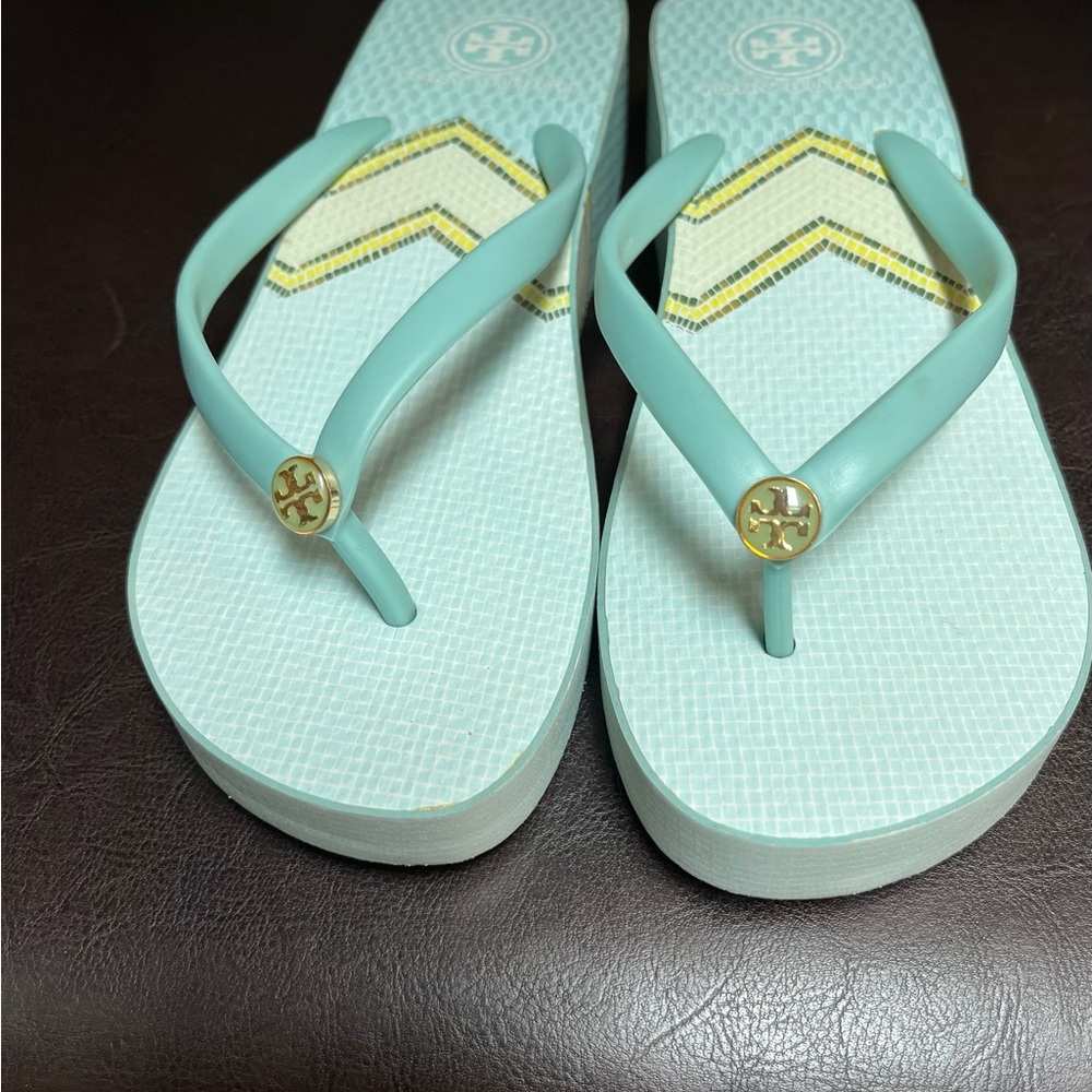 Tory Burch Flip Flops - Mint Green